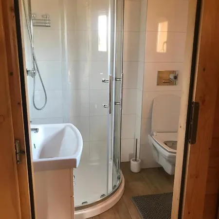 Na Wylacznosc Z Duzym Ogrodem 度假居