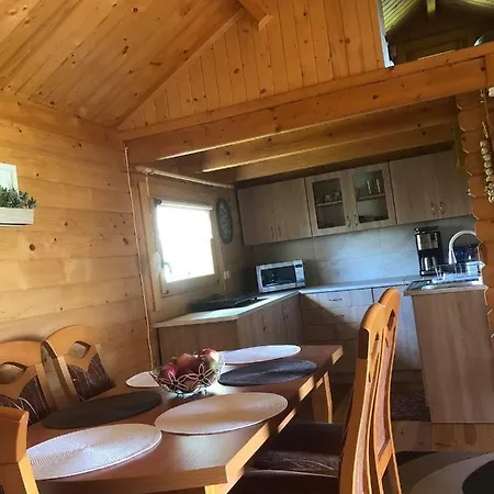 Dom wakacyjny Na Wyłączność Z Dużym Ogrodem
