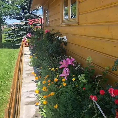Dom wakacyjny Na Wyłączność Z Dużym Ogrodem Jablonka (Lesser Poland)